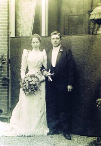 Trouwfoto Hendrik Philip MG & Fanny Agnes Bodel Bienfait (1892)